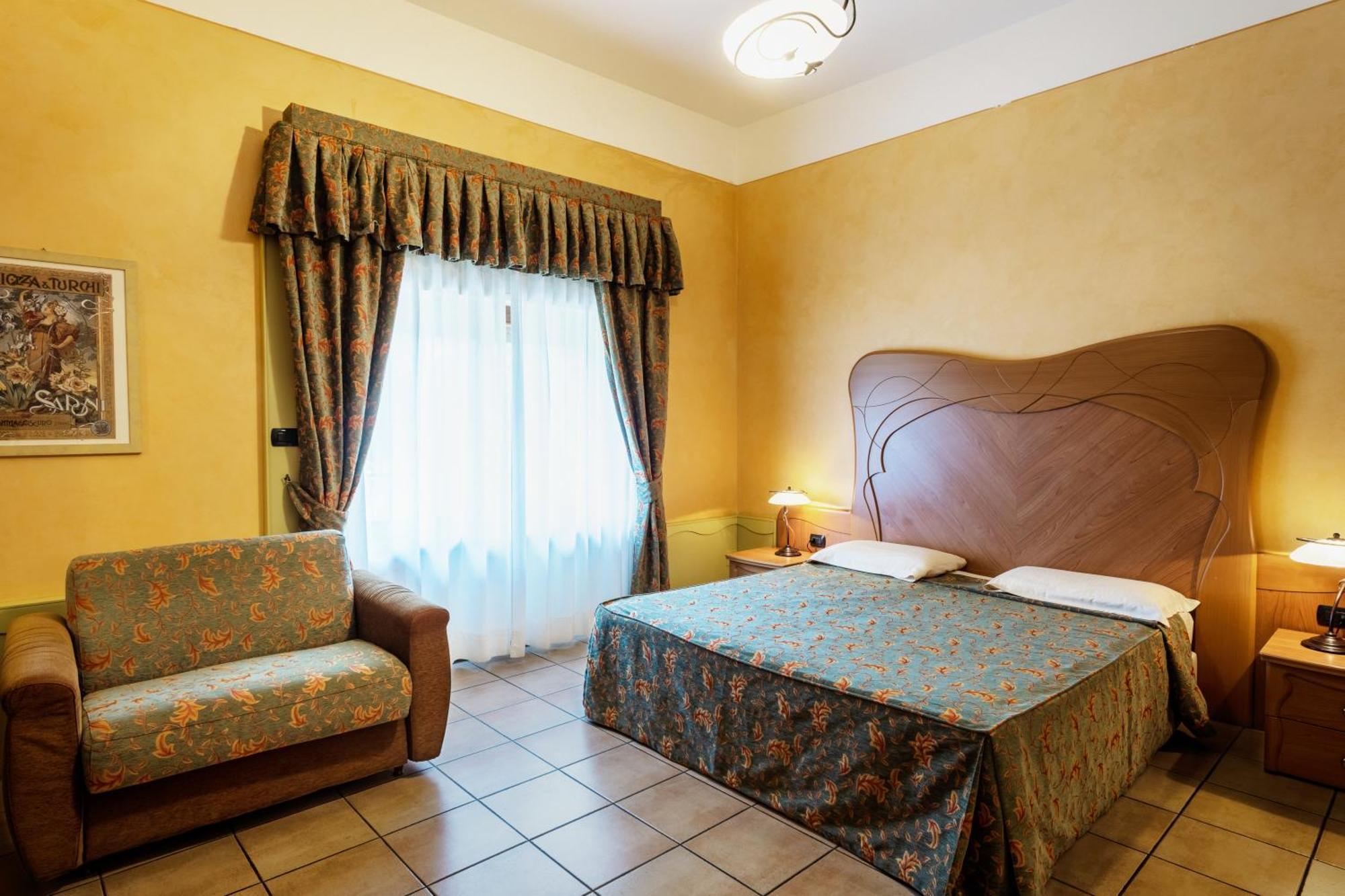 Aparthotel Liberty 3*