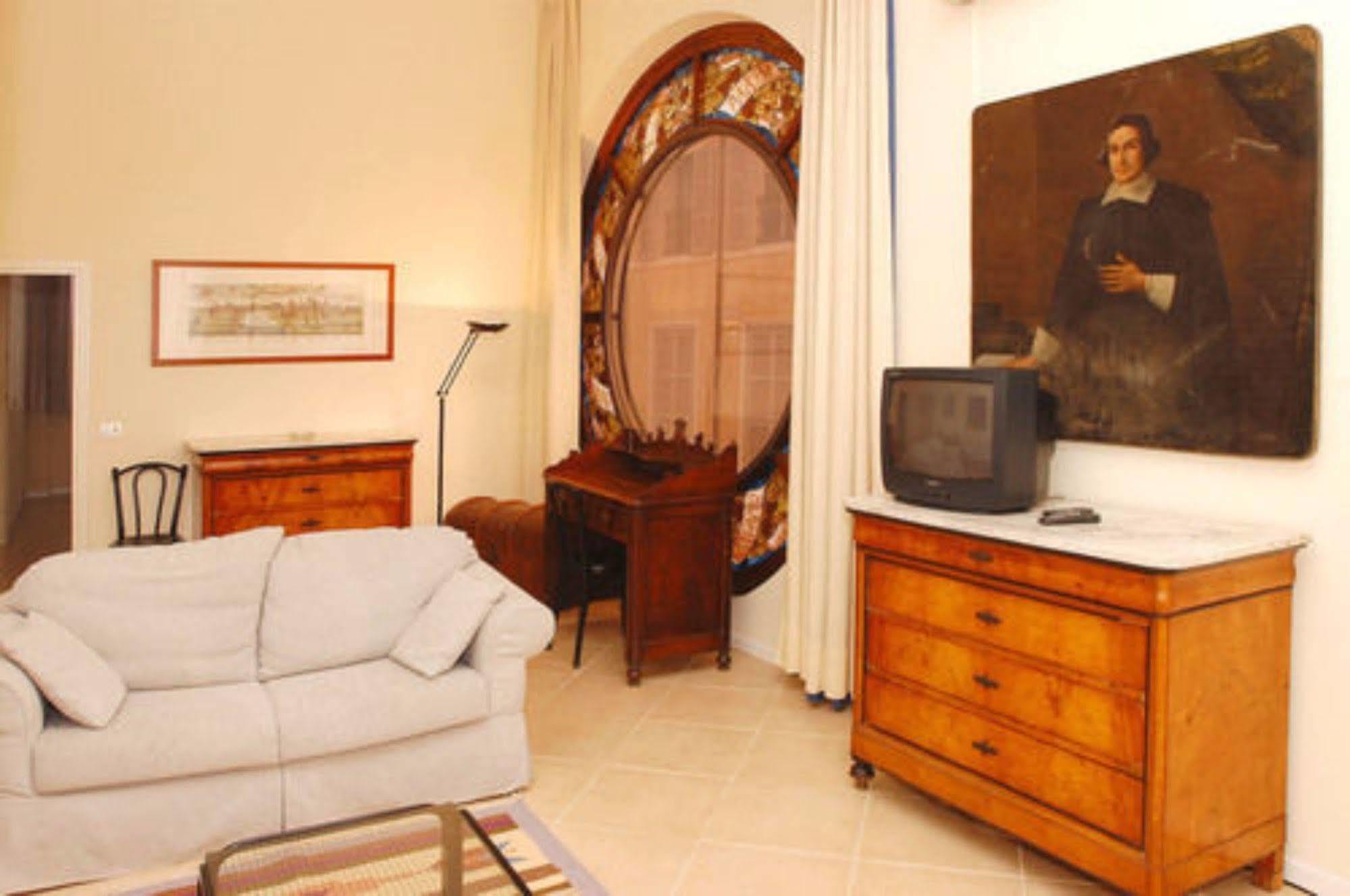 Liberty Aparthotel