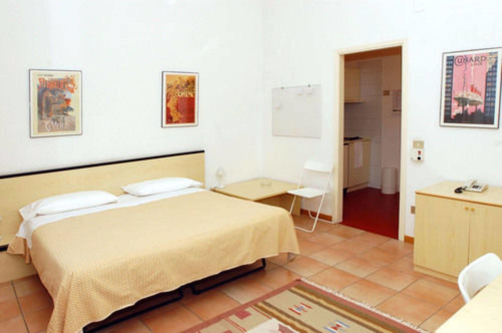 Liberty Aparthotel 3*